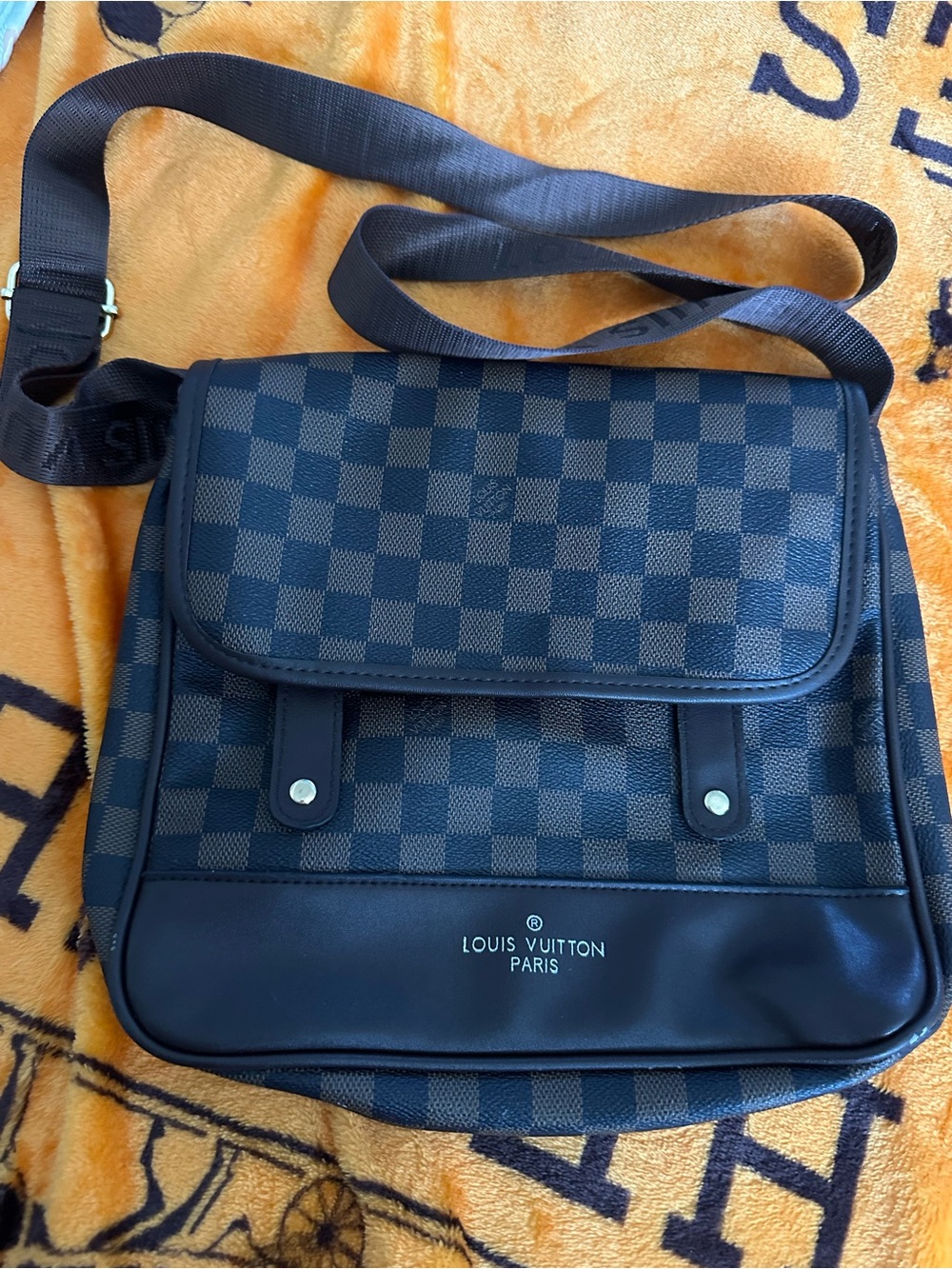 Classic Women's Bag. Not authentic - Picture 2 of 7